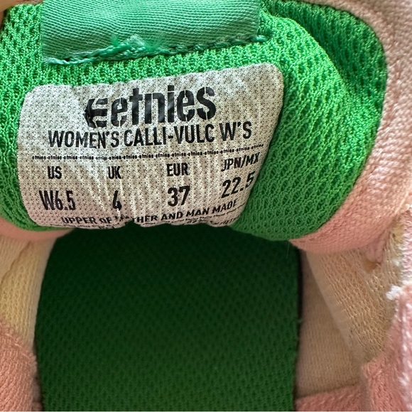 Etnies Women's Cali Vulc Sneakers - Picture 6 of 7